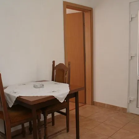 Apartament Zarace - 4598a Gdinj